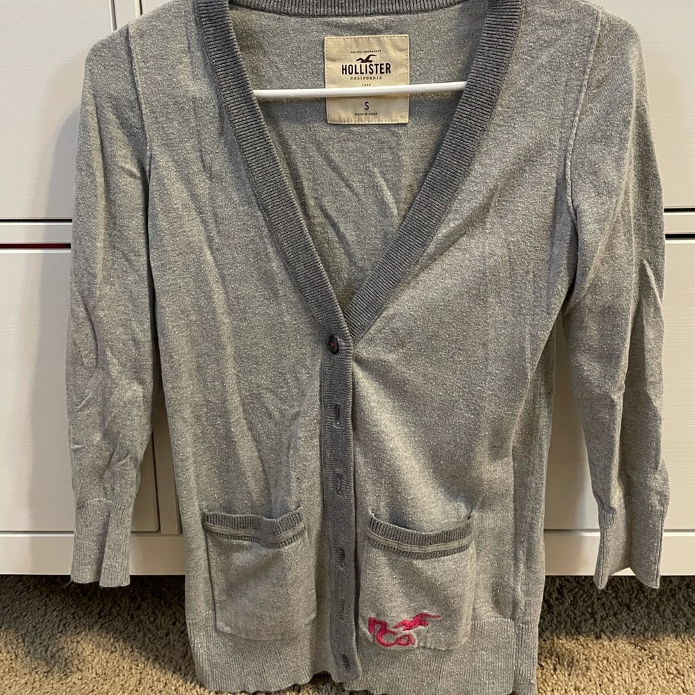 Hollister grey cardigan with hot pink accent color